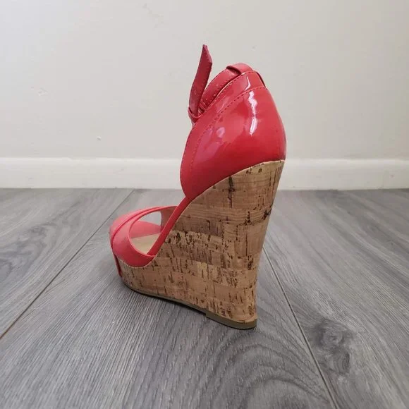 Guess Kalisa Open Toe Platform Wedge Sandals Patent Red Size 7 - Picture 8 of 12